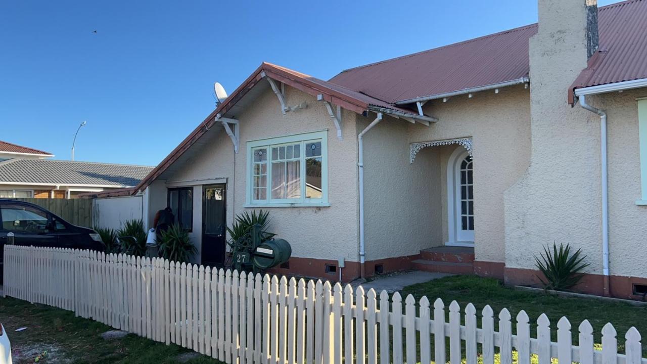 Young Hostel Rotorua Bagian luar foto